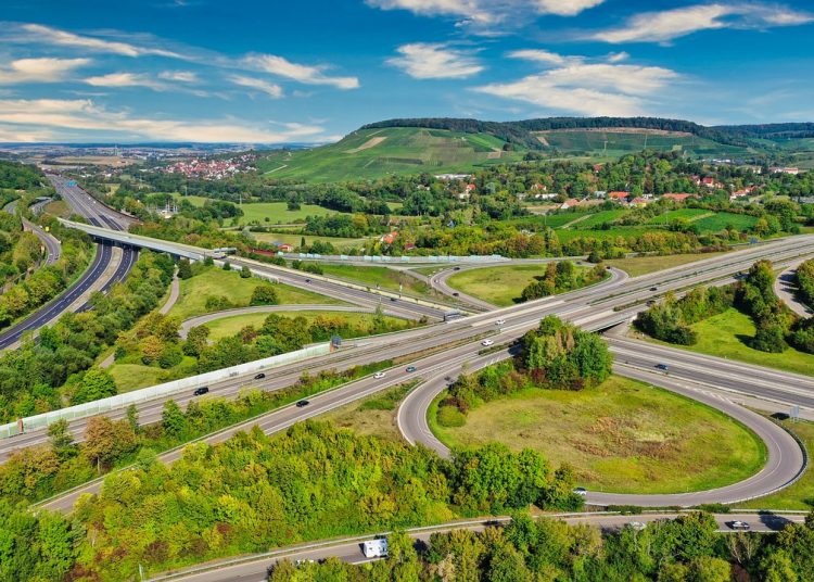 Thomas Hansche: Die Mauterhöhung in Deutschland als Belastung für die heimische Wirtschaft!